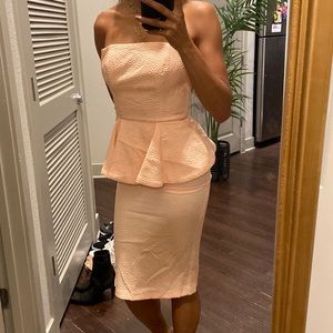 🤌🏽 CLOSET CLEAR OUT 🤌🏽 Pastel Pink Peplum Dress